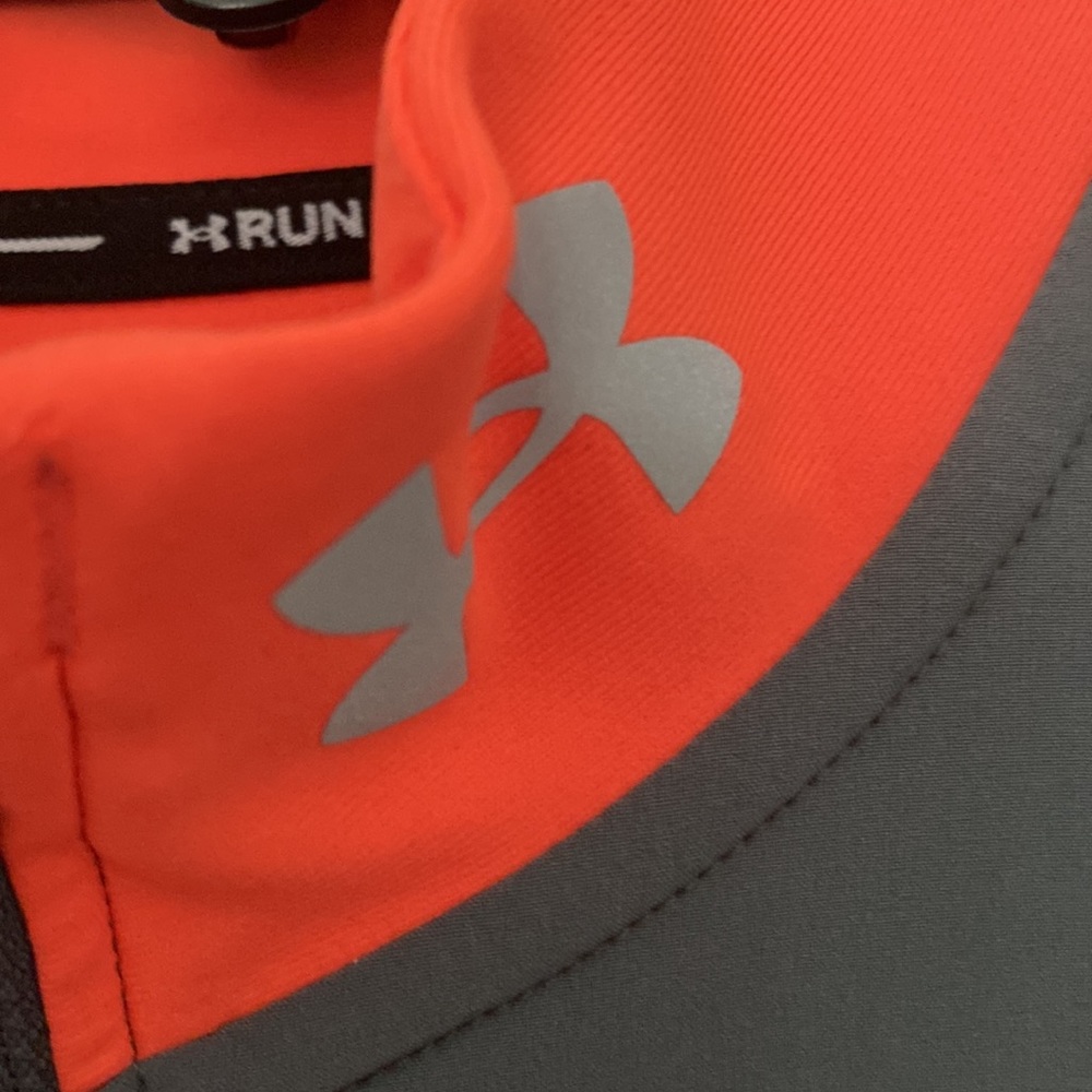NWT Under Armour fitted 3/4 zippered sweat jacket with gray&orange men XXL & M - Picture 2 of 9